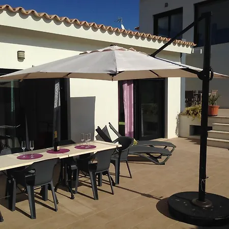 Villa La Primera *