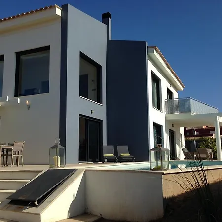 La Primera Villa *